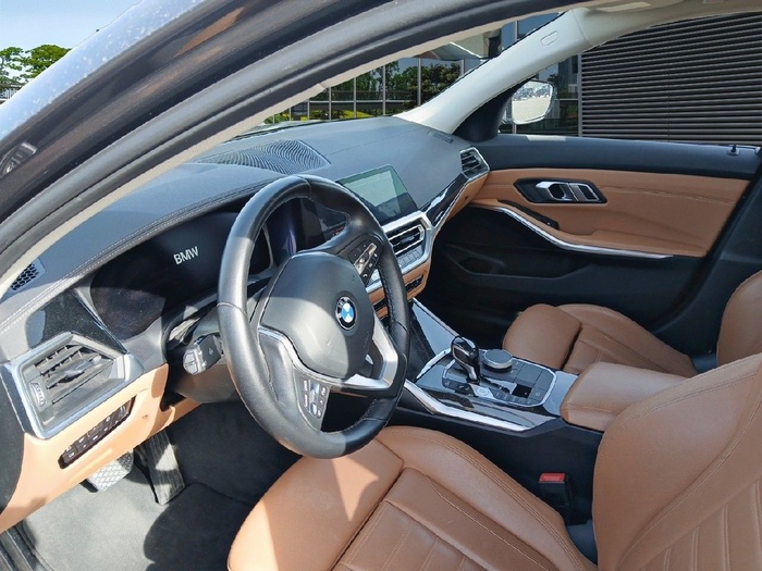 BMW Serie 3 320i 135 kW (184 CV) Vehículo usado en Madrid BMW Serie 3 320i 135 kW (184 CV) Vehículo usado en Madrid