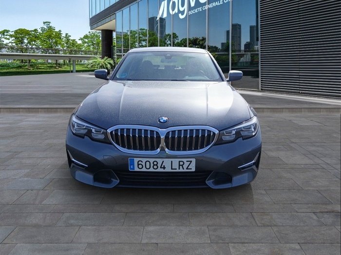 BMW Serie 3 320i 135 kW (184 CV) Vehículo usado en Madrid BMW Serie 3 320i 135 kW (184 CV) Vehículo usado en Madrid