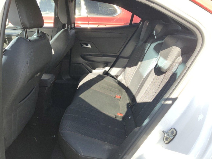 Opel Mokka 1.2 T GS 100 kW (136 CV) Vehículo usado en Madrid Opel Mokka 1.2 T GS 100 kW (136 CV) Vehículo usado en Madrid