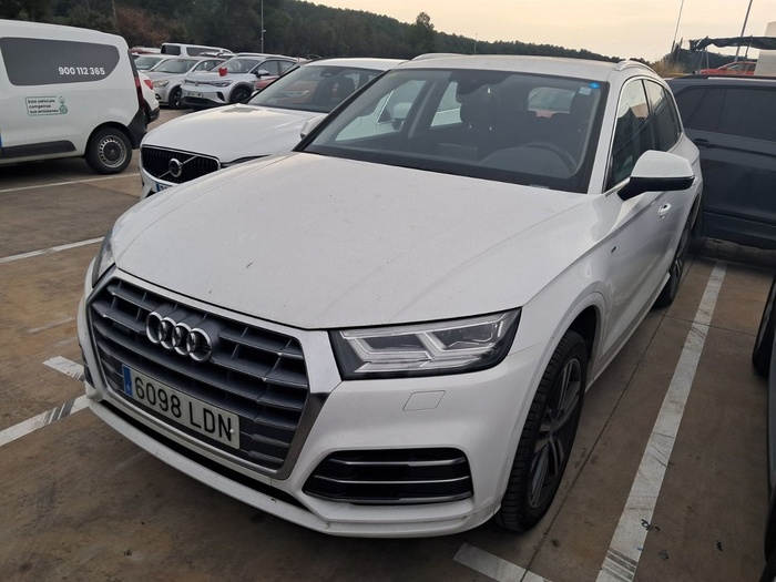 Audi Q5 S line 40 TDI quattro 140 kW (190 CV) S tronic Vehículo usado en Madrid Audi Q5 S line 40 TDI quattro 140 kW (190 CV) S tronic Vehículo usado en Madrid