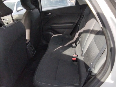 Renault Captur Intens TCe 66 kW (90 CV) 9 Renault Captur Intens TCe 66 kW (90 CV) 9