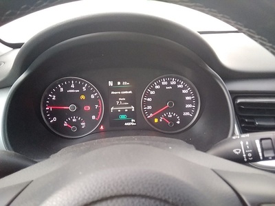 Kia Stonic 1.0 T-GDi MHEV iMT Concept 74 kW (100 CV) 7 Kia Stonic 1.0 T-GDi MHEV iMT Concept 74 kW (100 CV) 7