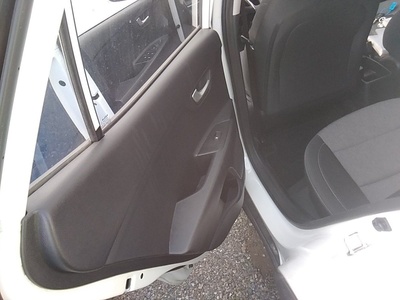 Kia Stonic 1.0 T-GDi MHEV iMT Concept 74 kW (100 CV) 13 Kia Stonic 1.0 T-GDi MHEV iMT Concept 74 kW (100 CV) 13