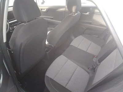 Kia Stonic 1.0 T-GDi MHEV iMT Concept 74 kW (100 CV) 12 Kia Stonic 1.0 T-GDi MHEV iMT Concept 74 kW (100 CV) 12