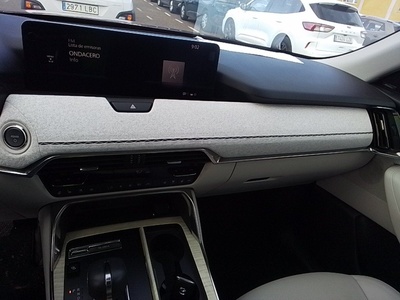 Mazda CX-60 2.5 e-Skyactiv PHEV Takumi 241 kW (327 CV) 11 Mazda CX-60 2.5 e-Skyactiv PHEV Takumi 241 kW (327 CV) 11