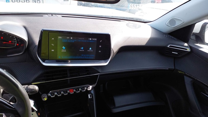 Peugeot 2008 BlueHDi 110 S&S Active Pack 81 kW (110 CV) Vehículo usado en Madrid Peugeot 2008 BlueHDi 110 S&S Active Pack 81 kW (110 CV) Vehículo usado en Madrid