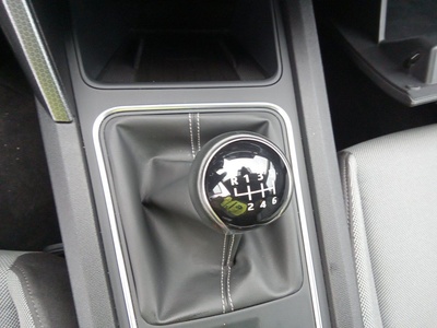 SEAT León 2.0 TDI S&S Style Go 85 kW (115 CV) 12 SEAT León 2.0 TDI S&S Style Go 85 kW (115 CV) 12