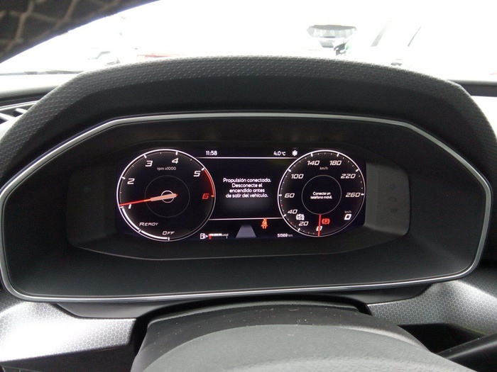 SEAT León 2.0 TDI S&S Style Go 85 kW (115 CV) Vehículo usado en Madrid SEAT León 2.0 TDI S&S Style Go 85 kW (115 CV) Vehículo usado en Madrid