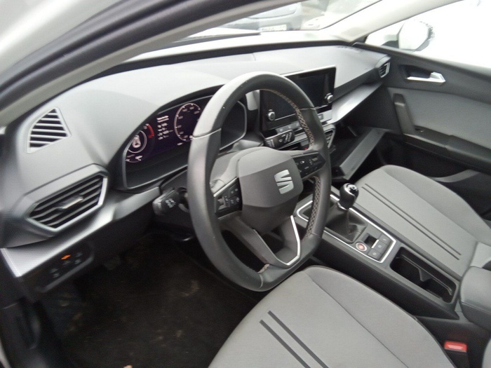 SEAT León 2.0 TDI S&S Style Go 85 kW (115 CV) Vehículo usado en Madrid SEAT León 2.0 TDI S&S Style Go 85 kW (115 CV) Vehículo usado en Madrid