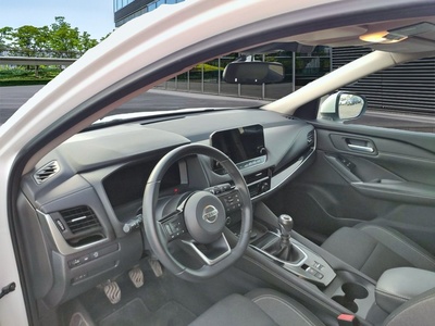 Nissan Qashqai DIG-T 140 mHEV N-Connecta 4x2 103 kW (140 CV) 7 Nissan Qashqai DIG-T 140 mHEV N-Connecta 4x2 103 kW (140 CV) 7