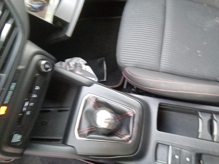 Ford Focus 1.0 Ecoboost MHEV ST-Line X 114 kW (155 CV) Vehículo usado en Madrid Ford Focus 1.0 Ecoboost MHEV ST-Line X 114 kW (155 CV) Vehículo usado en Madrid