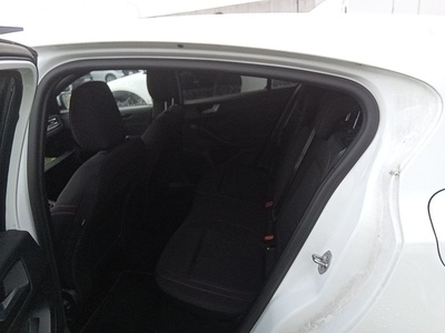 Ford Focus 1.0 Ecoboost MHEV ST-Line X 114 kW (155 CV) 9 Ford Focus 1.0 Ecoboost MHEV ST-Line X 114 kW (155 CV) 9