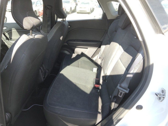 Renault Captur Intens TCe 66 kW (90 CV) Vehículo usado en Madrid Renault Captur Intens TCe 66 kW (90 CV) Vehículo usado en Madrid