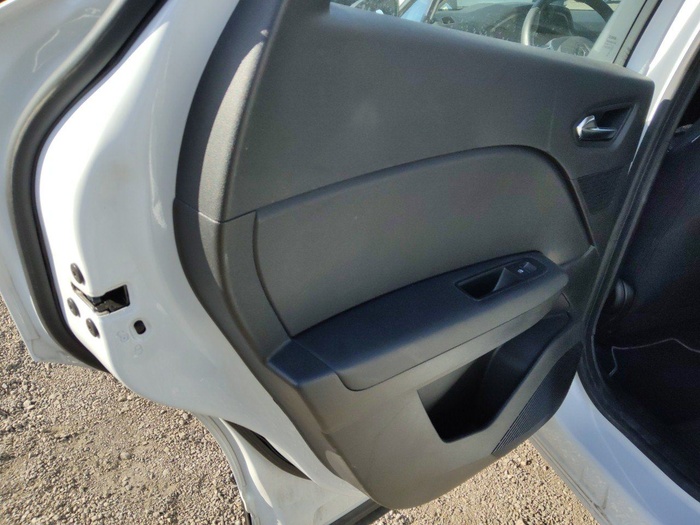 Renault Captur Intens TCe 66 kW (90 CV) Vehículo usado en Madrid Renault Captur Intens TCe 66 kW (90 CV) Vehículo usado en Madrid