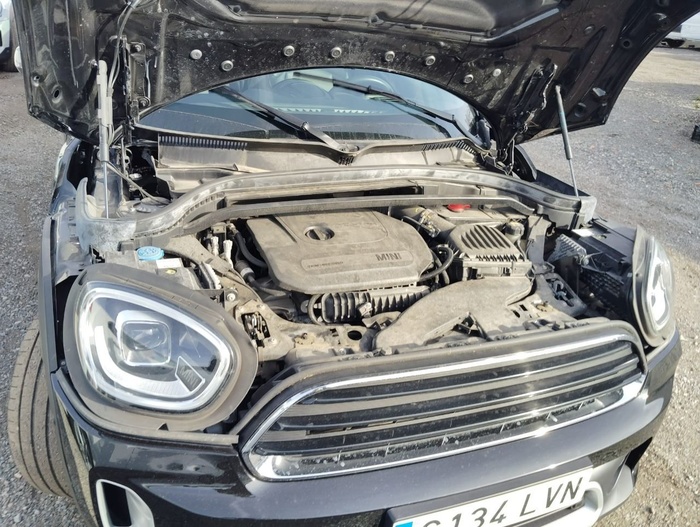 MINI MINI Countryman Cooper 100 kW (136 CV) Vehículo usado en Madrid MINI MINI Countryman Cooper 100 kW (136 CV) Vehículo usado en Madrid