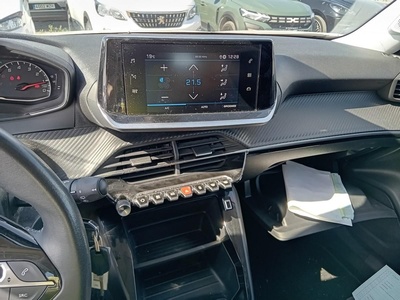 Peugeot 2008 BlueHDi 110 S&S Active Pack 81 kW (110 CV) 5 Peugeot 2008 BlueHDi 110 S&S Active Pack 81 kW (110 CV) 5