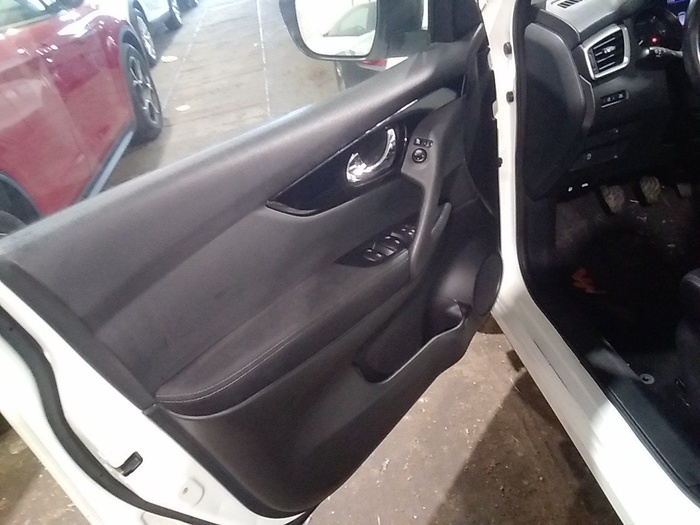 Nissan Qashqai dCi 85 Acenta 85 kW (115 CV) Vehículo usado en Madrid Nissan Qashqai dCi 85 Acenta 85 kW (115 CV) Vehículo usado en Madrid