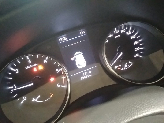 Nissan Qashqai dCi 85 Acenta 85 kW (115 CV) Vehículo usado en Madrid Nissan Qashqai dCi 85 Acenta 85 kW (115 CV) Vehículo usado en Madrid