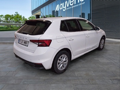 Skoda Fabia 1.0 MPI Essence 59 kW (80 CV) 4 Skoda Fabia 1.0 MPI Essence 59 kW (80 CV) 4