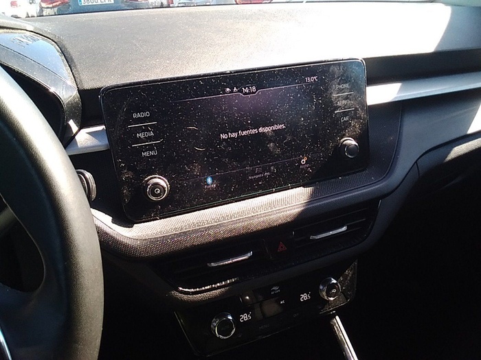 Skoda Fabia 1.0 MPI Essence 59 kW (80 CV) Vehículo usado en Madrid Skoda Fabia 1.0 MPI Essence 59 kW (80 CV) Vehículo usado en Madrid