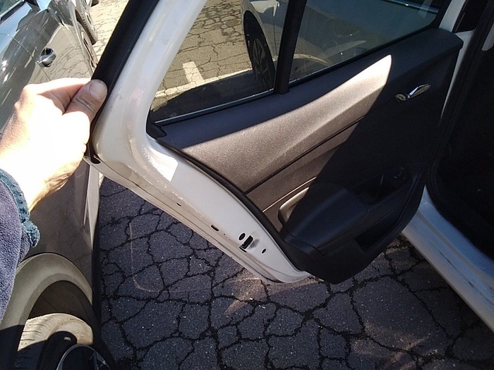 Skoda Fabia 1.0 MPI Essence 59 kW (80 CV) Vehículo usado en Madrid Skoda Fabia 1.0 MPI Essence 59 kW (80 CV) Vehículo usado en Madrid