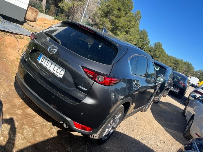 Mazda CX-5 2.2 D Zenith 2WD 110 kW (150 CV) Vehículo usado en Madrid Mazda CX-5 2.2 D Zenith 2WD 110 kW (150 CV) Vehículo usado en Madrid