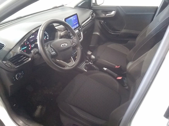 Ford Puma 1.0 EcoBoost MHEV Titanium 92 kW (125 CV) Vehículo usado en Madrid Ford Puma 1.0 EcoBoost MHEV Titanium 92 kW (125 CV) Vehículo usado en Madrid