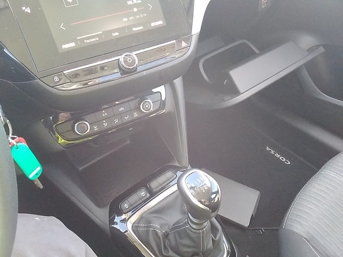 Opel Corsa 1.5D DT Edition 75 kW (102 CV) Vehículo usado en Madrid Opel Corsa 1.5D DT Edition 75 kW (102 CV) Vehículo usado en Madrid