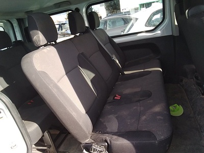 Renault Trafic Authentic Energy Blue dCi 81 kW (110 CV) 9 Renault Trafic Authentic Energy Blue dCi 81 kW (110 CV) 9