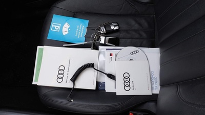 Audi Q5 Design 45 TFSI quattro 180 kW (245 CV) S tronic 9 Audi Q5 Design 45 TFSI quattro 180 kW (245 CV) S tronic 9