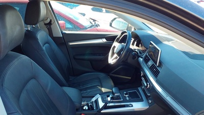 Audi Q5 Design 45 TFSI quattro 180 kW (245 CV) S tronic 5 Audi Q5 Design 45 TFSI quattro 180 kW (245 CV) S tronic 5