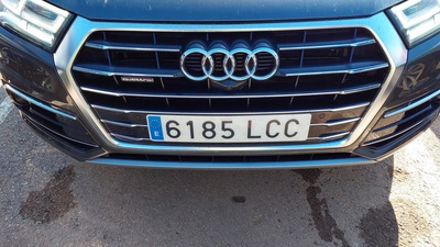 Audi Q5 Design 45 TFSI quattro 180 kW (245 CV) S tronic 15 Audi Q5 Design 45 TFSI quattro 180 kW (245 CV) S tronic 15