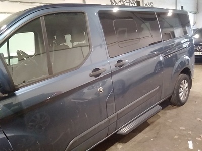Ford Transit Custom Kombi 2.0 TDCI 320 L2 Trend 96 kW (130 CV) 14 Ford Transit Custom Kombi 2.0 TDCI 320 L2 Trend 96 kW (130 CV) 14