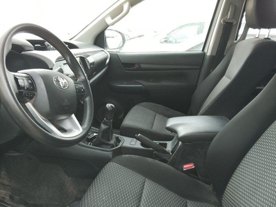 Toyota Hilux 2.4 D-4D Doble Cabina GX 110 kW (150 CV) 7 Toyota Hilux 2.4 D-4D Doble Cabina GX 110 kW (150 CV) 7