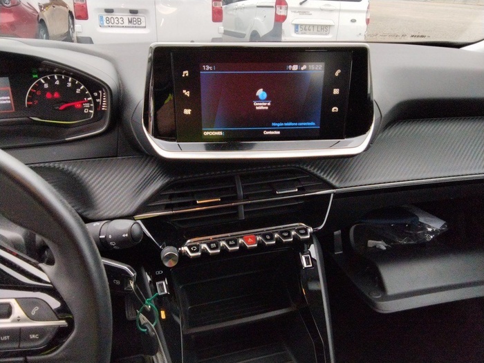 Peugeot 2008 BlueHDi 110 S&S Active Pack 81 kW (110 CV) Vehículo usado en Madrid Peugeot 2008 BlueHDi 110 S&S Active Pack 81 kW (110 CV) Vehículo usado en Madrid