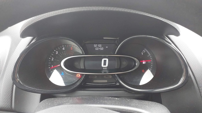 Renault Clio Business dCi 66 kW (90 CV) Vehículo usado en Madrid Renault Clio Business dCi 66 kW (90 CV) Vehículo usado en Madrid