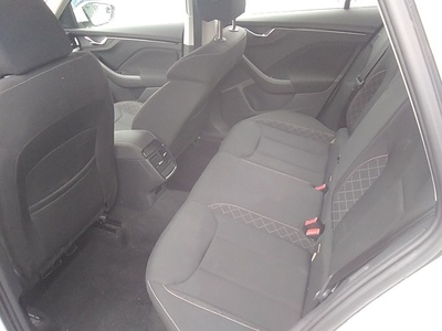 Skoda Kamiq 1.0 TSI Ambition DSG 81 kW (110 CV) 13 Skoda Kamiq 1.0 TSI Ambition DSG 81 kW (110 CV) 13