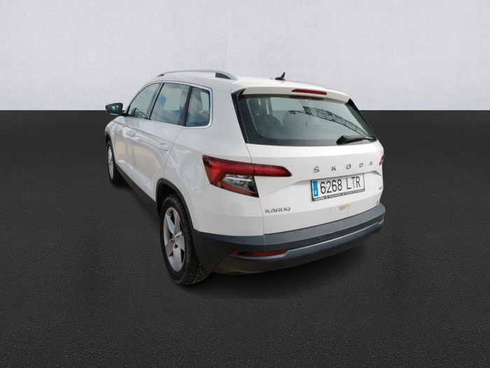 Skoda Karoq 2.0 TDI Ambition 4X4 DSG 110 kW (150 CV) Vehículo usado en Madrid Skoda Karoq 2.0 TDI Ambition 4X4 DSG 110 kW (150 CV) Vehículo usado en Madrid
