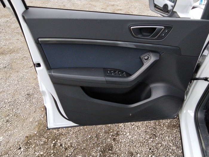 SEAT Ateca 1.0 TSI S&S Ecomotive Style Edition Nav 85 kW (115 CV) Vehículo usado en Madrid SEAT Ateca 1.0 TSI S&S Ecomotive Style Edition Nav 85 kW (115 CV) Vehículo usado en Madrid