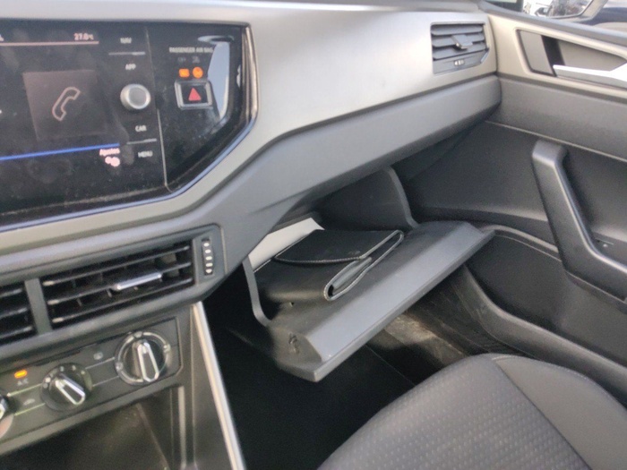 Volkswagen Polo Advance 1.0 TSI 70 kW (95 CV) Vehículo usado en Madrid Volkswagen Polo Advance 1.0 TSI 70 kW (95 CV) Vehículo usado en Madrid