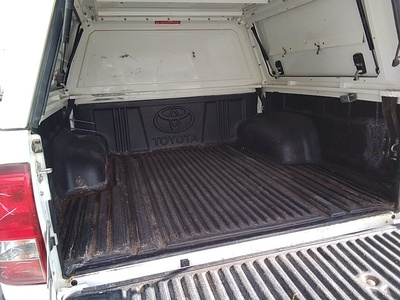 Toyota Hilux 2.4 D-4D Doble Cabina GX 110 kW (150 CV) 9 Toyota Hilux 2.4 D-4D Doble Cabina GX 110 kW (150 CV) 9