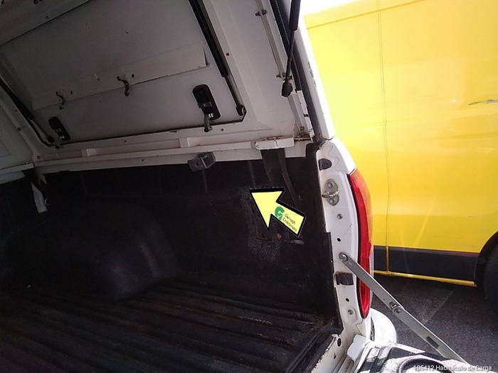 Toyota Hilux 2.4 D-4D Doble Cabina GX 110 kW (150 CV) Vehículo usado en Madrid Toyota Hilux 2.4 D-4D Doble Cabina GX 110 kW (150 CV) Vehículo usado en Madrid