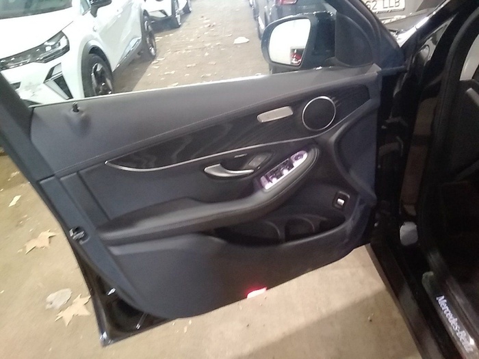 Mercedes-Benz GLC 200 d 4Matic 120 kW (163 CV) Vehículo usado en Madrid Mercedes-Benz GLC 200 d 4Matic 120 kW (163 CV) Vehículo usado en Madrid