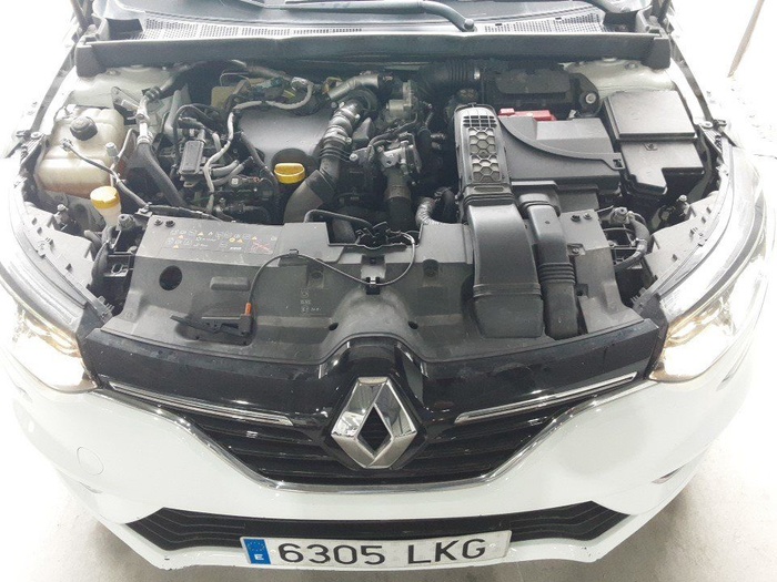 Renault Megane Business Blue dCi 85 kW (115 CV) Vehículo usado en Madrid Renault Megane Business Blue dCi 85 kW (115 CV) Vehículo usado en Madrid