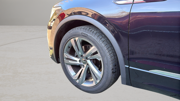 Volkswagen Tiguan R-Line 2.0 TDI 110 kW (150 CV) Vehículo usado en Madrid Volkswagen Tiguan R-Line 2.0 TDI 110 kW (150 CV) Vehículo usado en Madrid