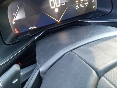 DS DS7 Crossback BlueHDi 130 DE Bastille + AT 96 kW (130 CV) 11 DS DS7 Crossback BlueHDi 130 DE Bastille + AT 96 kW (130 CV) 11