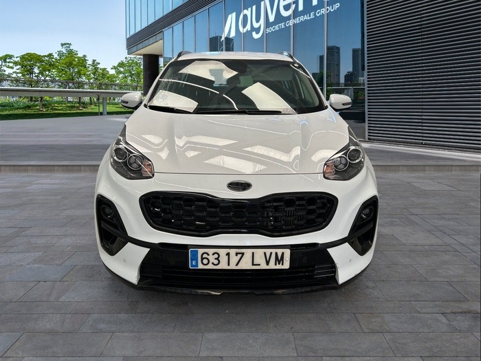 Kia Sportage 1.6 MHEV Black Edition 100 kW (136 CV) Vehículo usado en Madrid Kia Sportage 1.6 MHEV Black Edition 100 kW (136 CV) Vehículo usado en Madrid