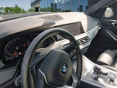 BMW X5 xDrive30d 210 kW (286 CV) 7 BMW X5 xDrive30d 210 kW (286 CV) 7