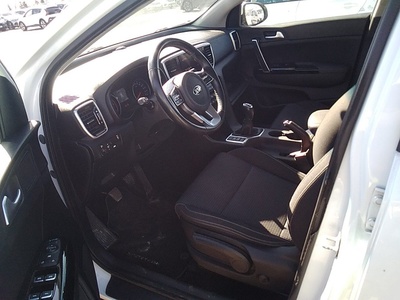 Kia Sportage 1.6 MHEV Black Edition 100 kW (136 CV) 7 Kia Sportage 1.6 MHEV Black Edition 100 kW (136 CV) 7