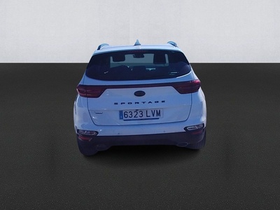 Kia Sportage 1.6 MHEV Black Edition 100 kW (136 CV) 5 Kia Sportage 1.6 MHEV Black Edition 100 kW (136 CV) 5